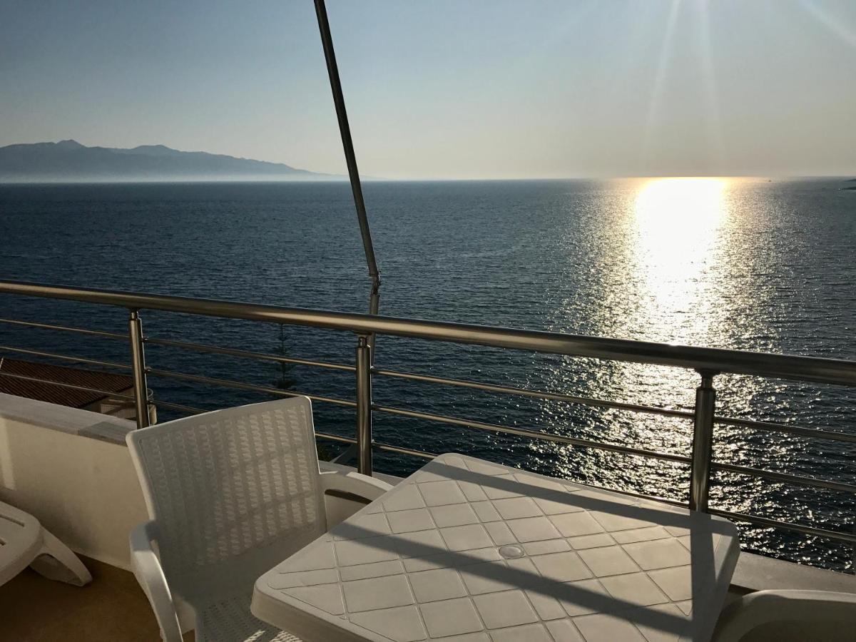 Seaside View Apartment Sarandë 外观 照片